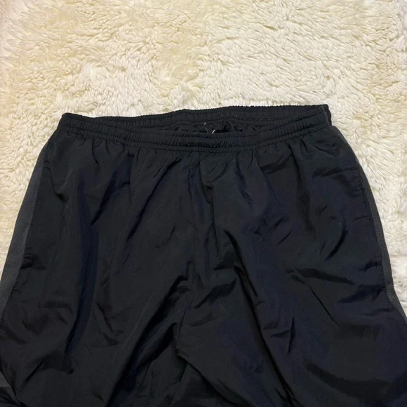 Nike Men's large dri fit Black Athletic Shorts lined 8-1/2” inseam - Picture 4 of 10
